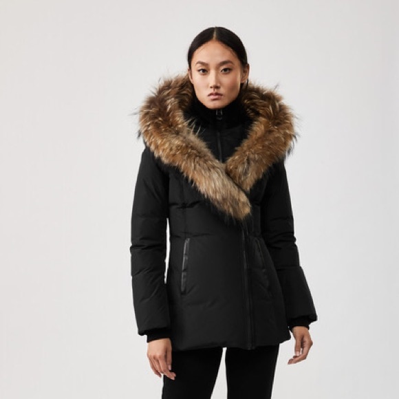 ***SOLD ON ANOTHER APP*** Mackage Adali Down Winter Jacket - Picture 15 of 15